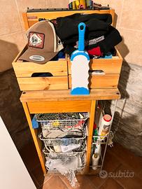 Mobiletto porta oggetti