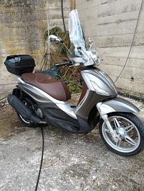 Beverly 350