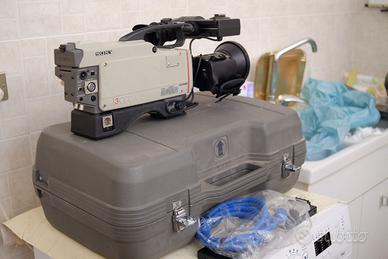 SONY 3CCD DXC 3000P VIDEOCAMERA VINTAGE