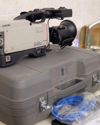 SONY 3CCD DXC 3000P VIDEOCAMERA VINTAGE