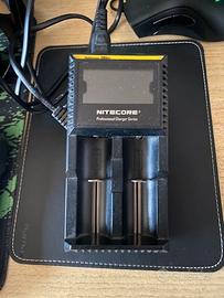Caricabatterie Universale Nitecore Digicharger D2