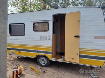 Roulotte Elnagh M 436