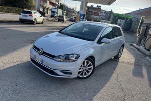 Volkswagen Golf 1.6 TDI Highline BlueMotion Techno