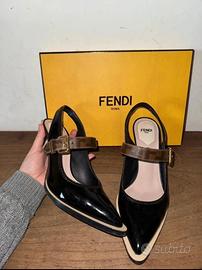 décolleté slingback Fendi FFrame