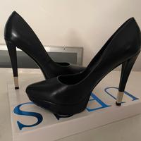 Scarpe con tacco nere