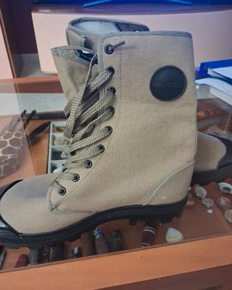 stivaletti military