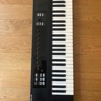 Tastiera KOMPLETE KONTROL S49 MK1