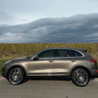 PORCHE cayenne DIC 2015  RESTYL 3.0 diesel