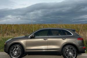 PORCHE cayenne DIC 2015  RESTYL 3.0 diesel