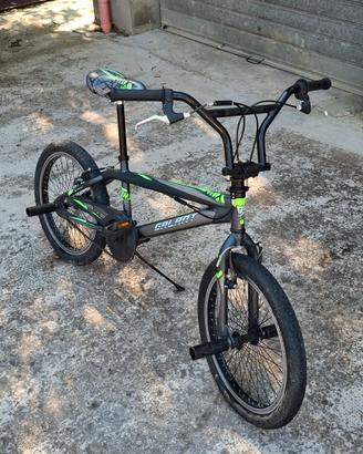 BMX bicicletta