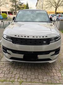 RANGE ROVER SPORT