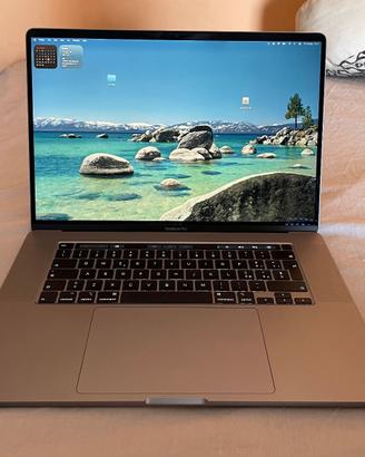 MacBook Pro 16" 2019 i7 32GB RAM 512GB SSD