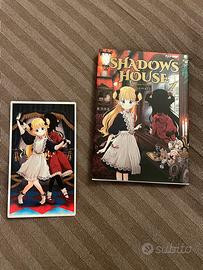 Shadows House 1 somato con cartolina