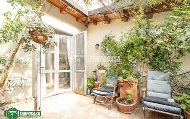 AMPIO TRILOCALE CON TERRAZZO E POSSIBILITÀ DI BOX