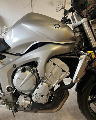 Yamaha fz6