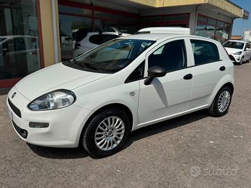 Fiat Punto 1.3 MJT II S&S 95 CV 5 porte Street