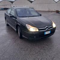 Citroen C5 con gravame iscritto