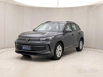 VOLKSWAGEN Tiguan III 2024 - Tiguan 2.0 tdi Life 1