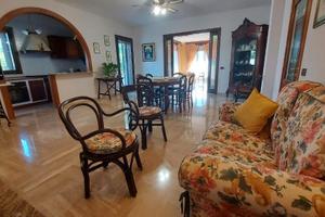 The Rosas Luxury House