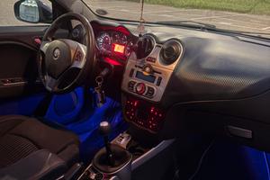 Una macchina alfa mito