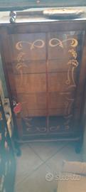 mobile credenza stile antico 