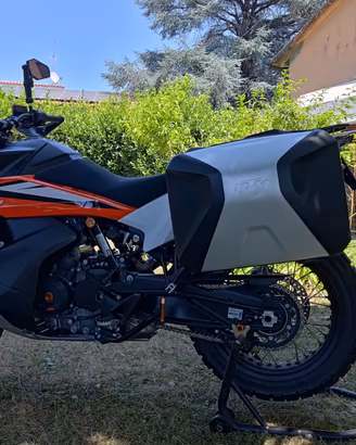 KTM 890 Adventure - Tech Pack + Valigie  + Gomme