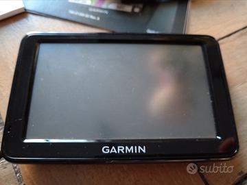 Navigatore Garmin NUVI 2445LM