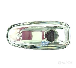 LUCI DI RETROMARCIA LATERALI PER MERCEDES W202 W20