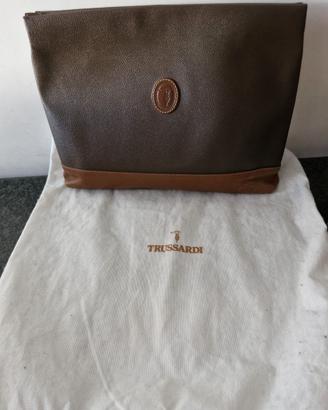 Pochette Trussardi originale