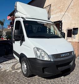 Iveco Daily 35s14 3.0 cc passo 3450 euro5