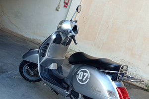 Vespa GTS 250