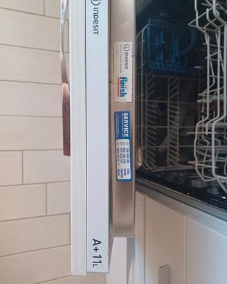 lavastoviglie da incasso Indesit