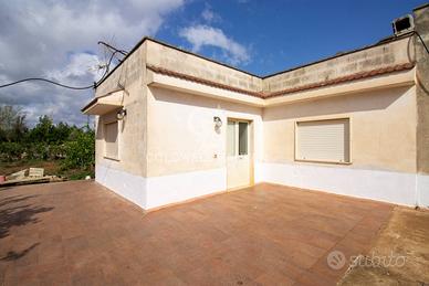 Villa - San Vito dei Normanni