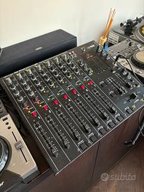 Mixer behringer dx2000 usb