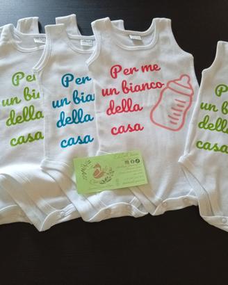Body neonato con scritta