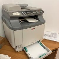 Stampante laser da ufficio compatta