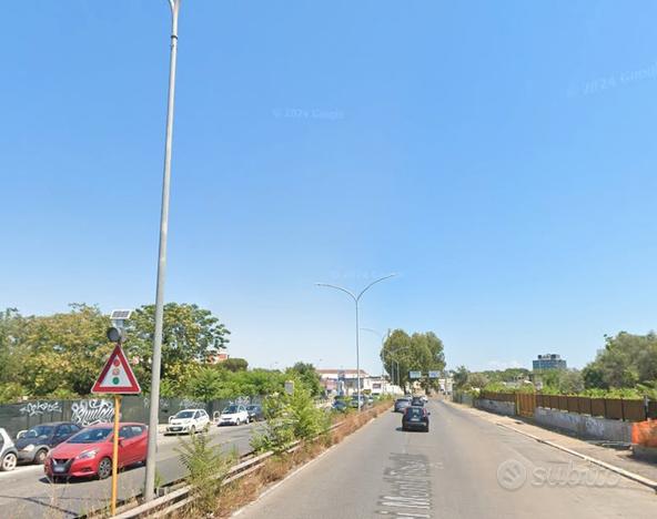 Tiburtina stanza singola con terrazzo