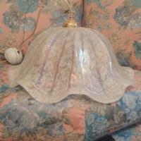 Lampadario in vetro lavorato