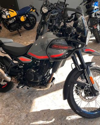 Royal Enfield Himalayan 450 super