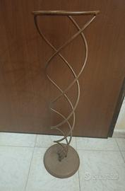 portavaso a spirale 
