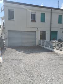 Magazzino sito in Marozzo