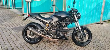  Ducati Monster 695 nera 2007