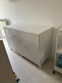 Mobile BESTA ikea+ vetro