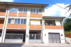2 LOCALI A SERINO