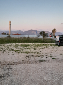 Terracina,terreno 1000m.Fronte strada