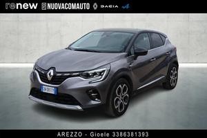 Renault Captur 1.6 E-Tech hybrid Techno Fast Track