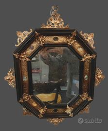 Specchiera romana antica