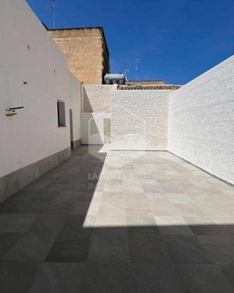 Casa singola ristrutturata con ampia veranda