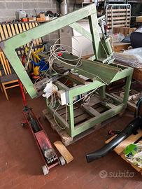 Taglierina rotoli pezze tessuto