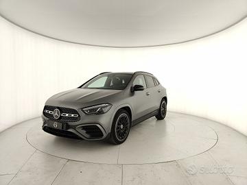 MERCEDES-BENZ GLA 200 d